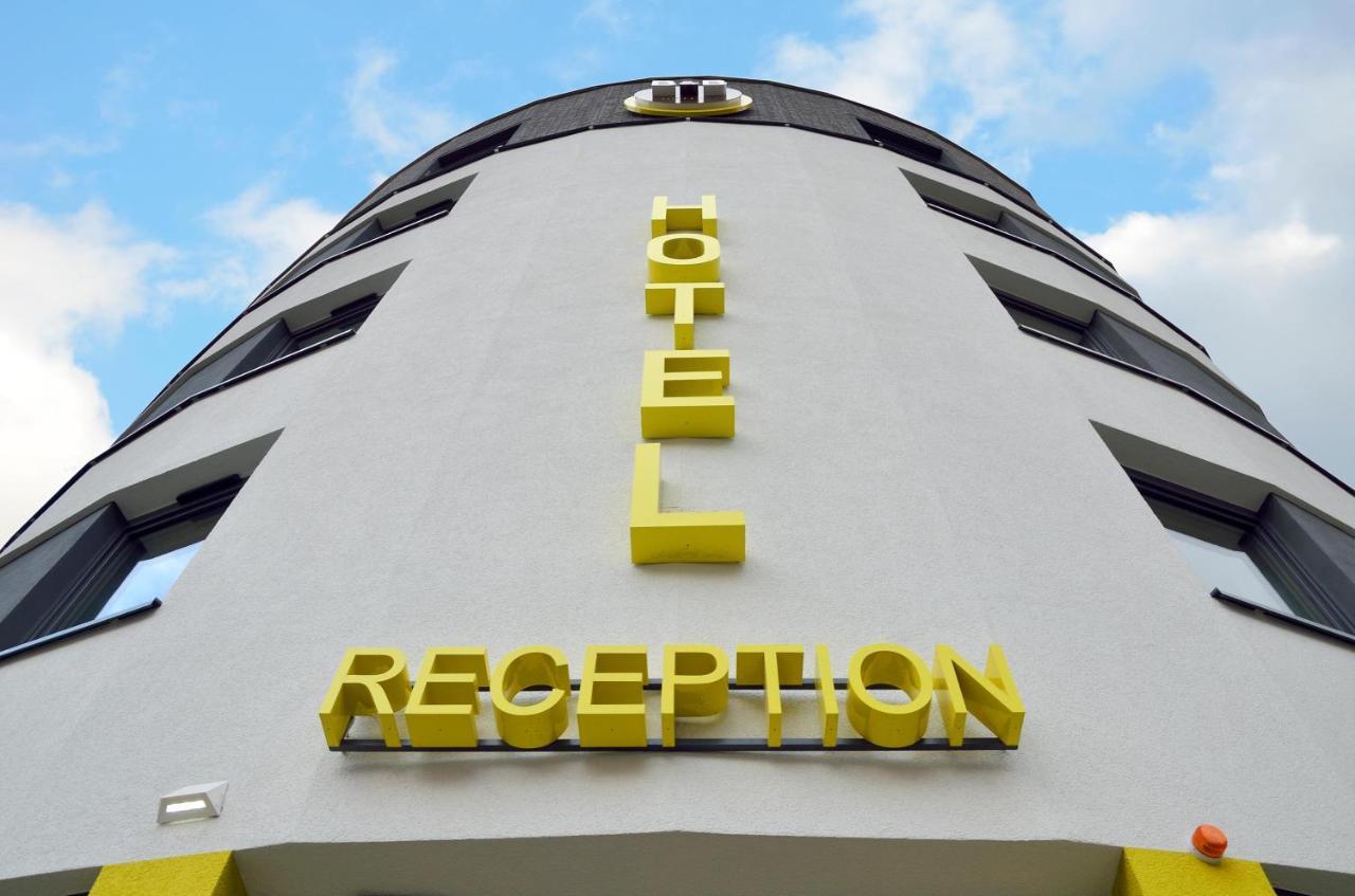 B&B Hotel Erfurt-Hbf Dış mekan fotoğraf